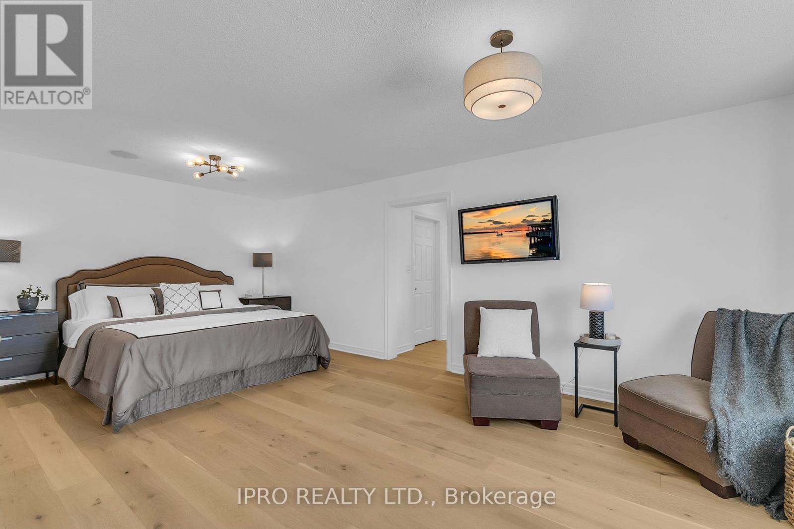 












18 - 2295 ROCHESTER CIRCLE

,
Oakville (BC Bronte Creek),




Ontario
L6M5C9

