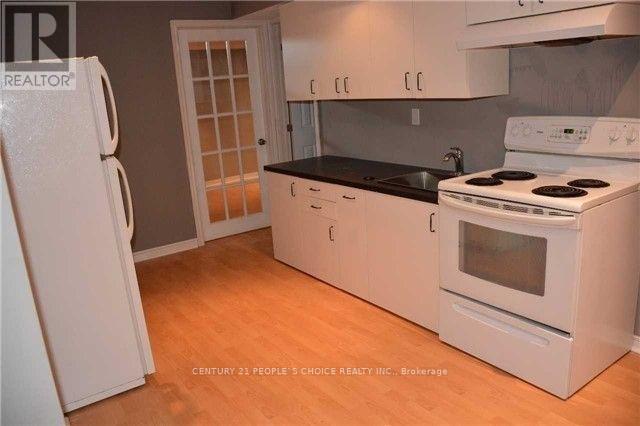 












953 SONOMA (BSMT) COURT

,
Mississauga (East Credit),




Ontario
L5V2P4

