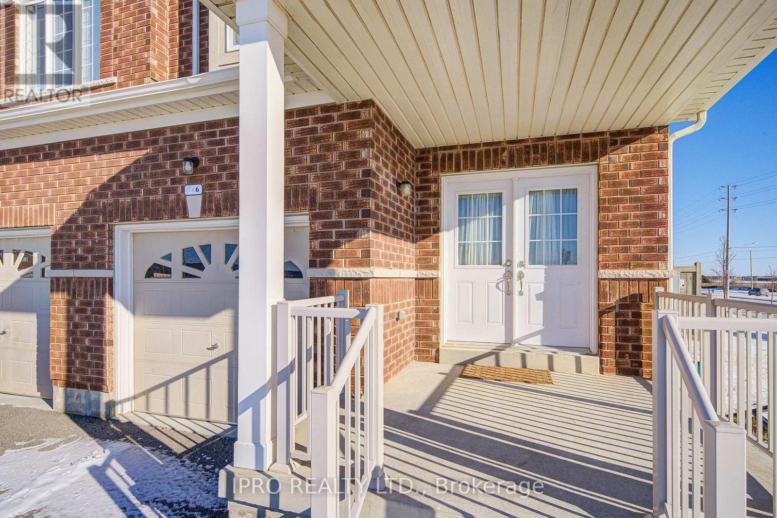 












566 BESSBOROUGH DRIVE

,
Milton (HA Harrison),




Ontario
L9T8V9

