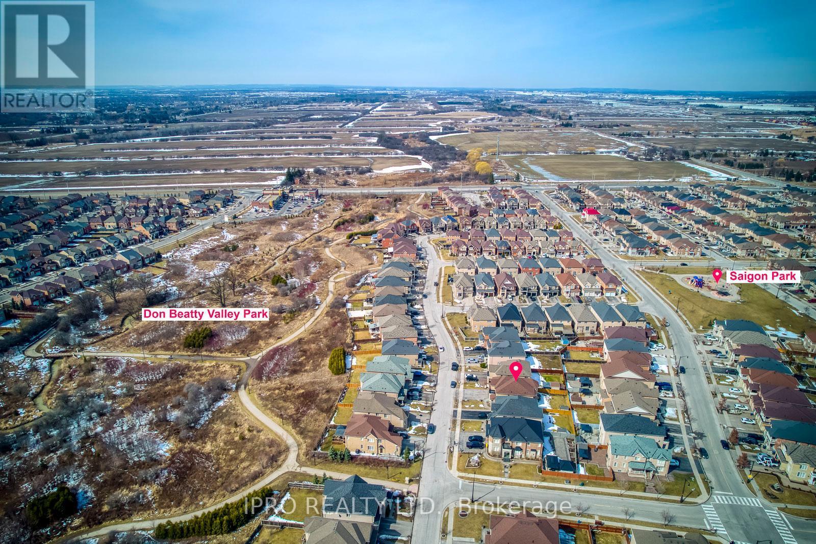












31 BIRCH TREE TRAIL

,
Brampton (Bram East),




Ontario
L6P3W1

