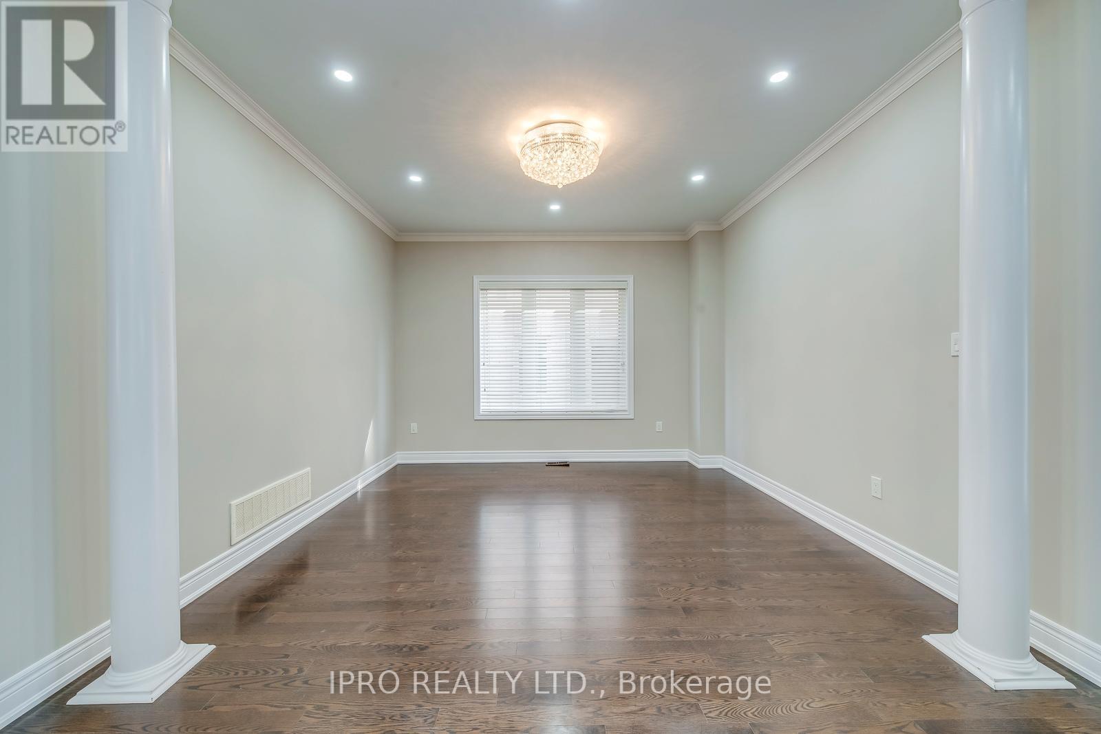 












31 BIRCH TREE TRAIL

,
Brampton (Bram East),




Ontario
L6P3W1

