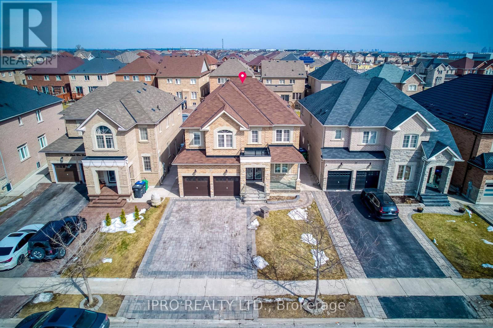 












31 BIRCH TREE TRAIL

,
Brampton (Bram East),




Ontario
L6P3W1

