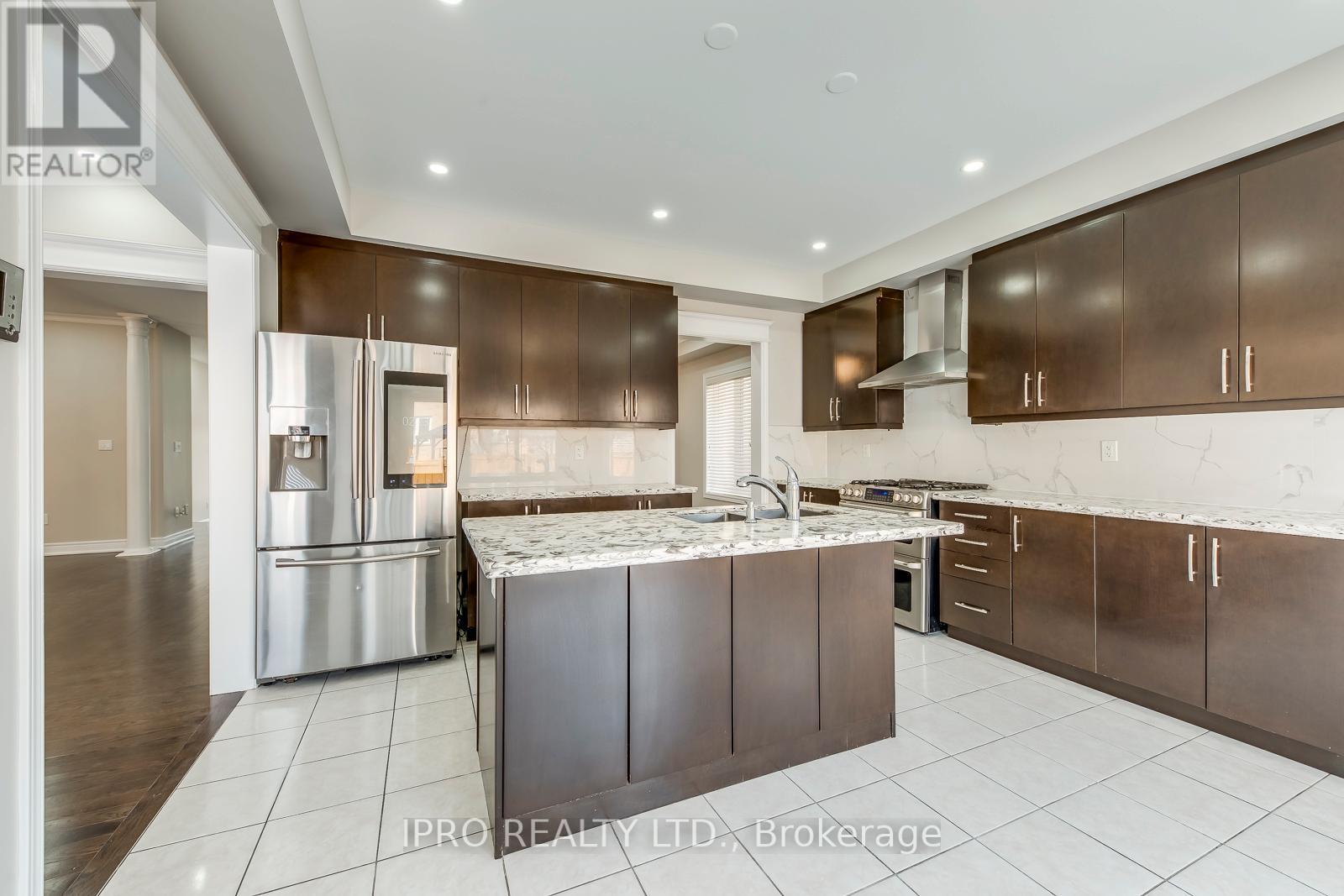 












31 BIRCH TREE TRAIL

,
Brampton (Bram East),




Ontario
L6P3W1

