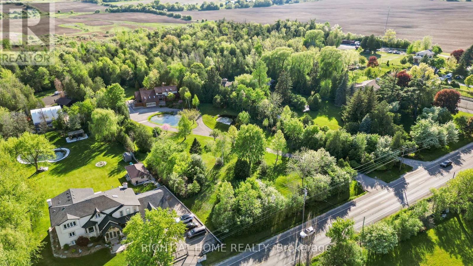 












9132 NINTH LINE

,
Halton Hills (Rural Halton Hills),




Ontario
L0P1K0

