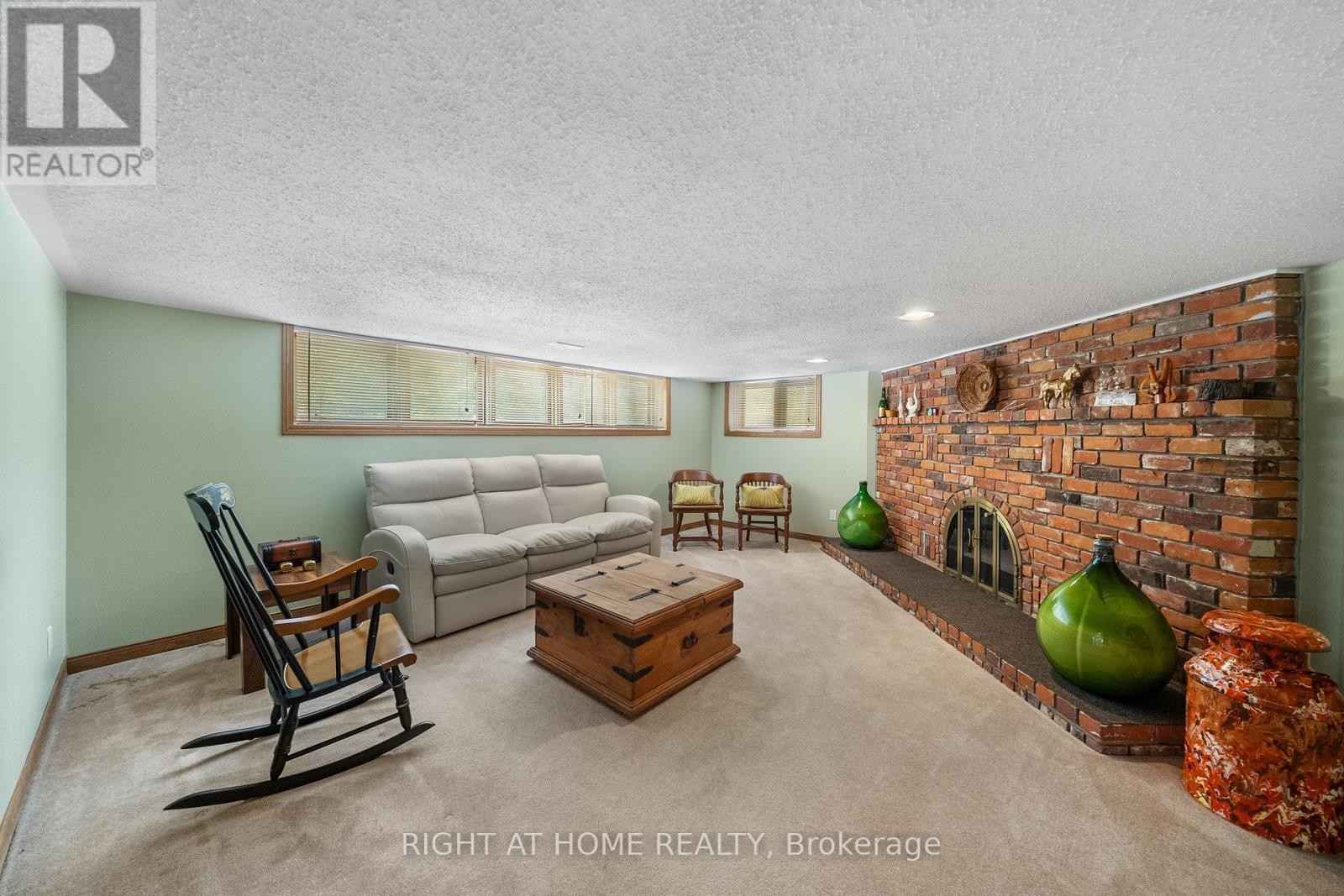 












9132 NINTH LINE

,
Halton Hills (Rural Halton Hills),




Ontario
L0P1K0

