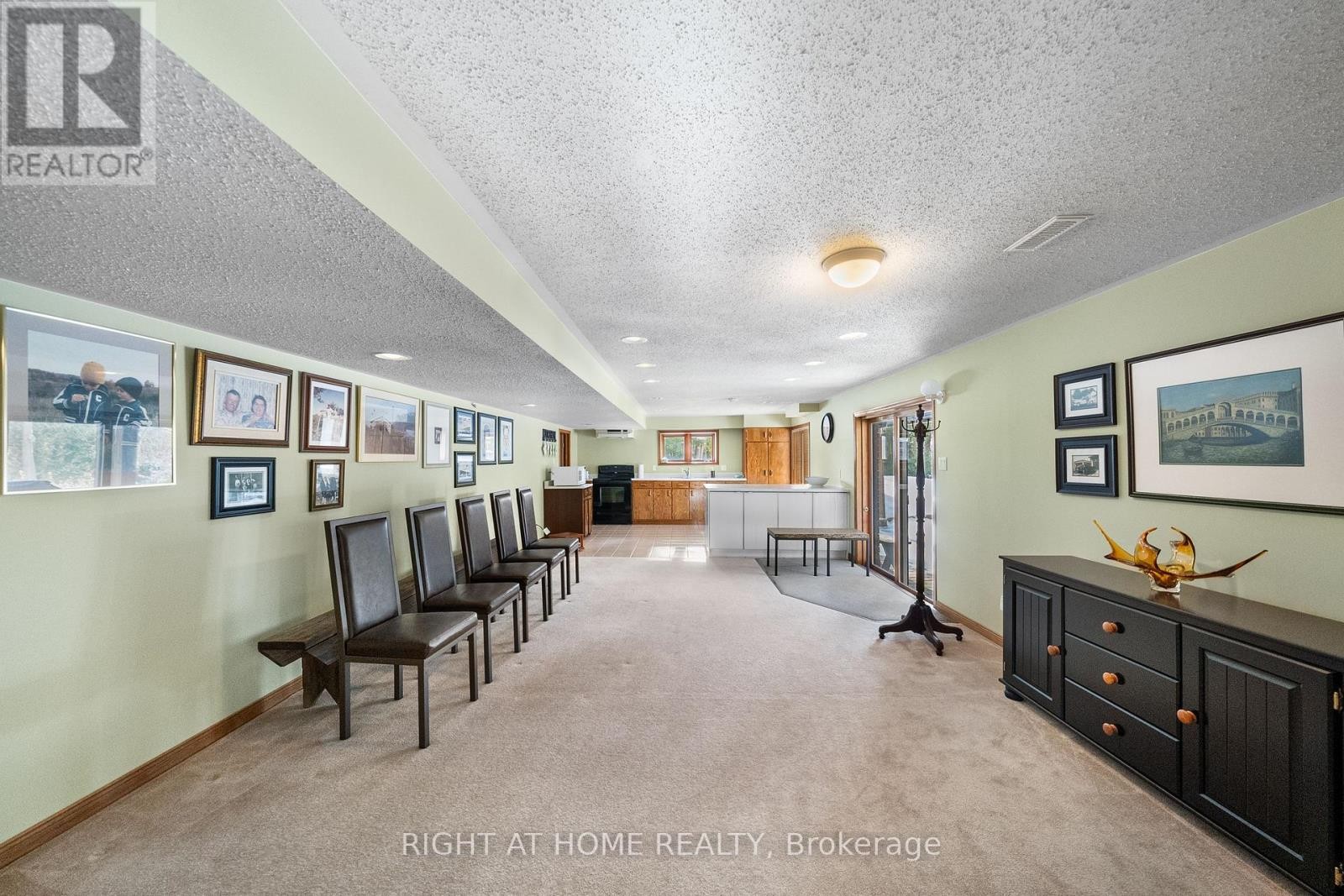 












9132 NINTH LINE

,
Halton Hills (Rural Halton Hills),




Ontario
L0P1K0


