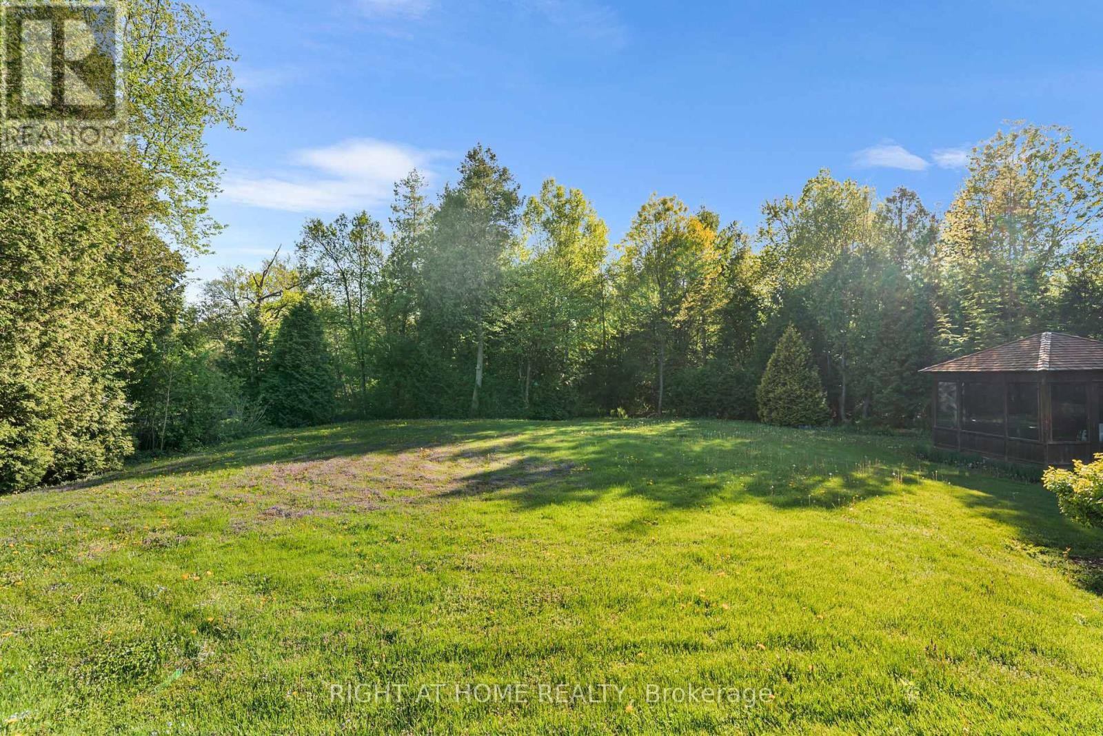 












9132 NINTH LINE

,
Halton Hills (Rural Halton Hills),




Ontario
L0P1K0

