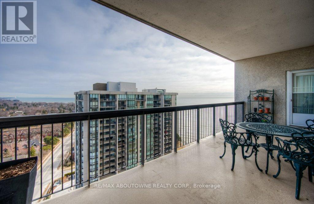 












PH2 - 2180 MARINE DRIVE

,
Oakville (BR Bronte),




Ontario
L6L5V2


