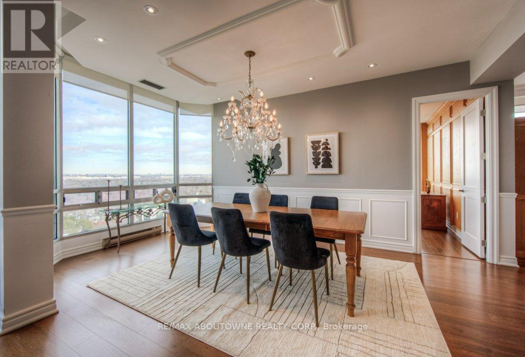 












PH2 - 2180 MARINE DRIVE

,
Oakville (BR Bronte),




Ontario
L6L5V2

