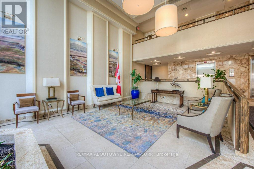 












PH2 - 2180 MARINE DRIVE

,
Oakville (BR Bronte),




Ontario
L6L5V2


