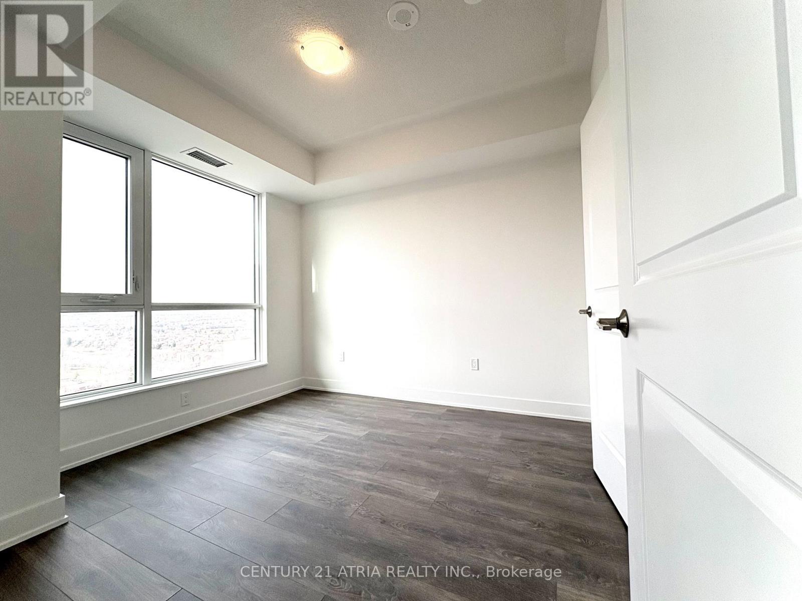 












1705 - 204 BURNHAMTHROPE ROAD E

,
Mississauga (Mississauga Valleys),




Ontario
L5A0B3

