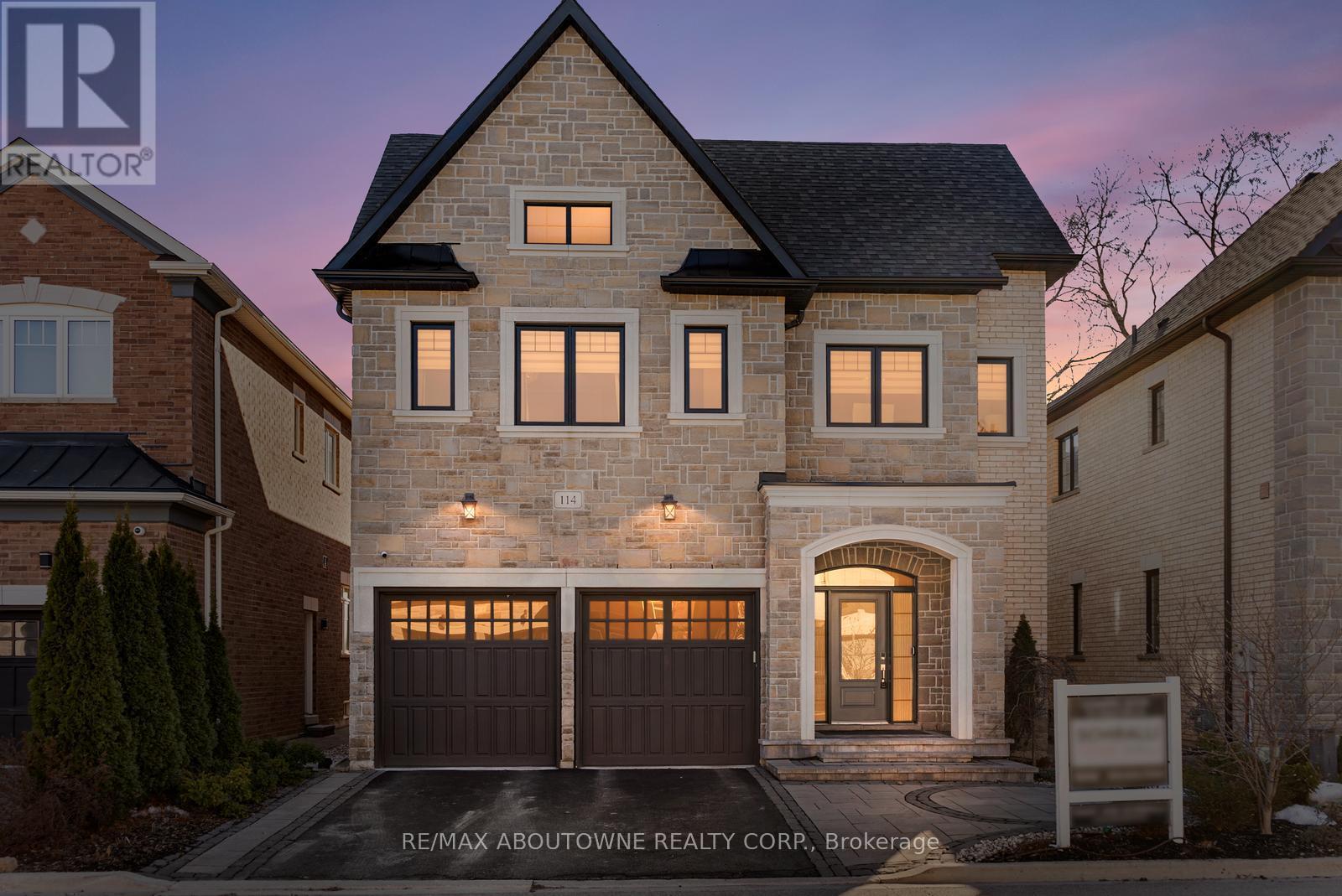 












114 WATERVIEW COMMON

,
Oakville (BR Bronte),




Ontario
L6L0E7

