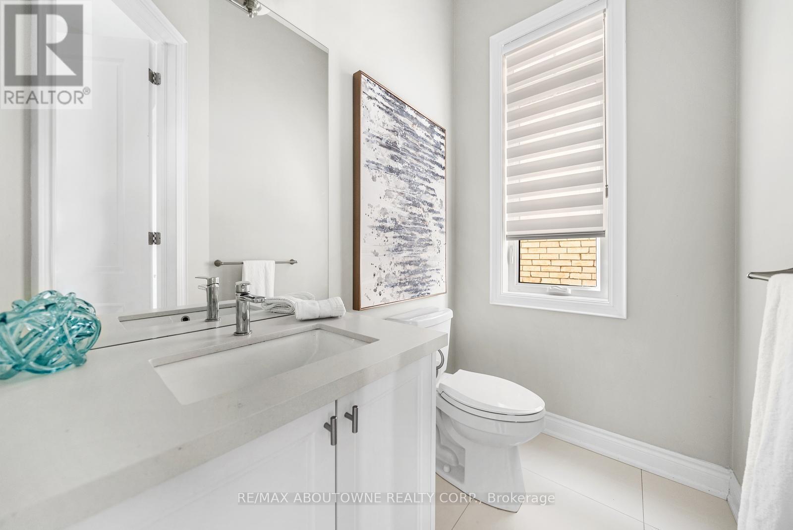 












114 WATERVIEW COMMON

,
Oakville (BR Bronte),




Ontario
L6L0E7


