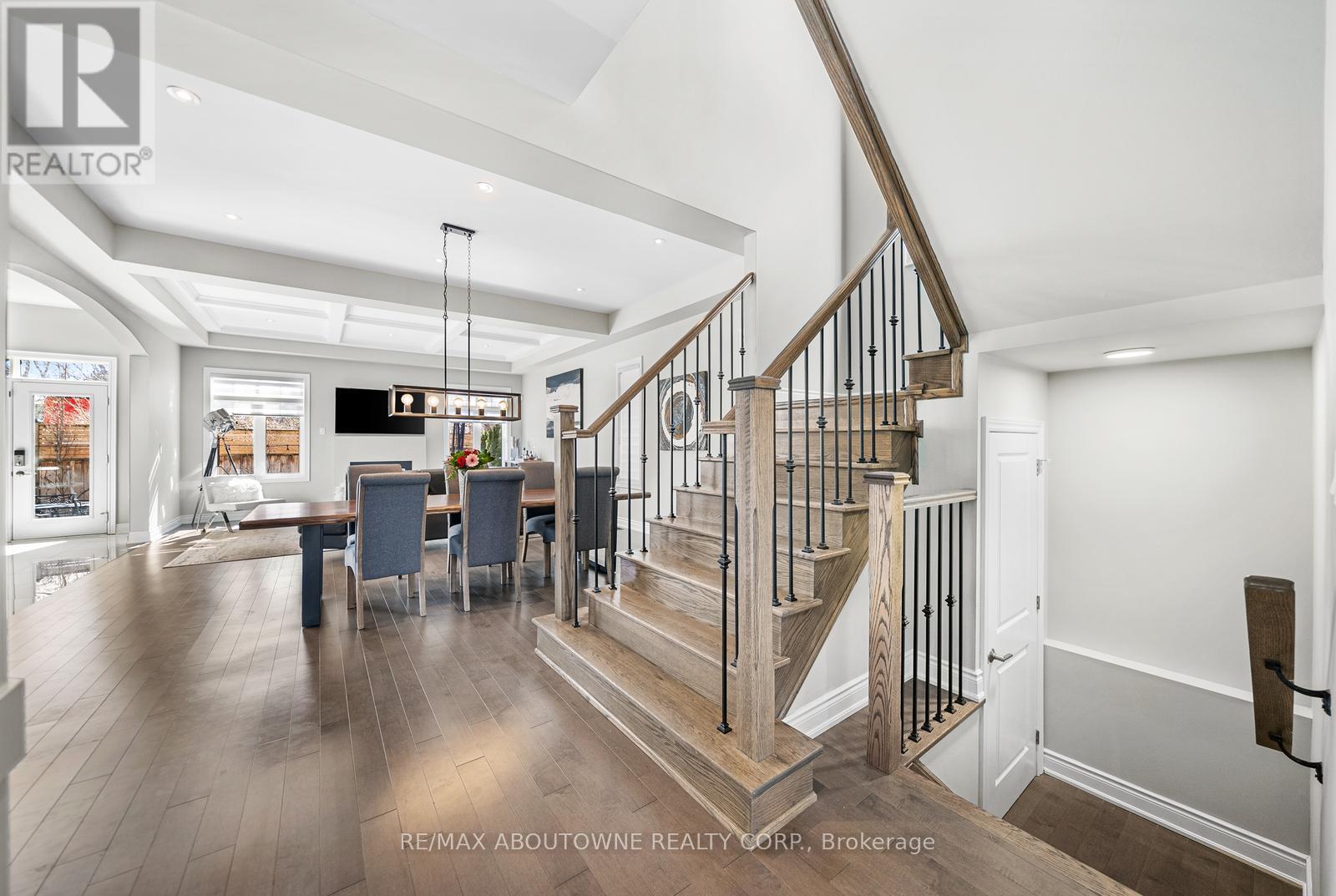 












114 WATERVIEW COMMON

,
Oakville (BR Bronte),




Ontario
L6L0E7

