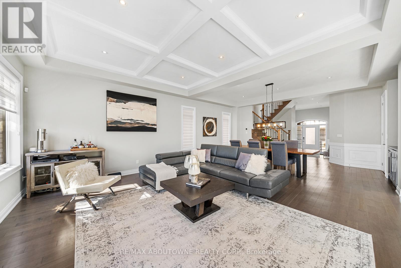 












114 WATERVIEW COMMON

,
Oakville (BR Bronte),




Ontario
L6L0E7

