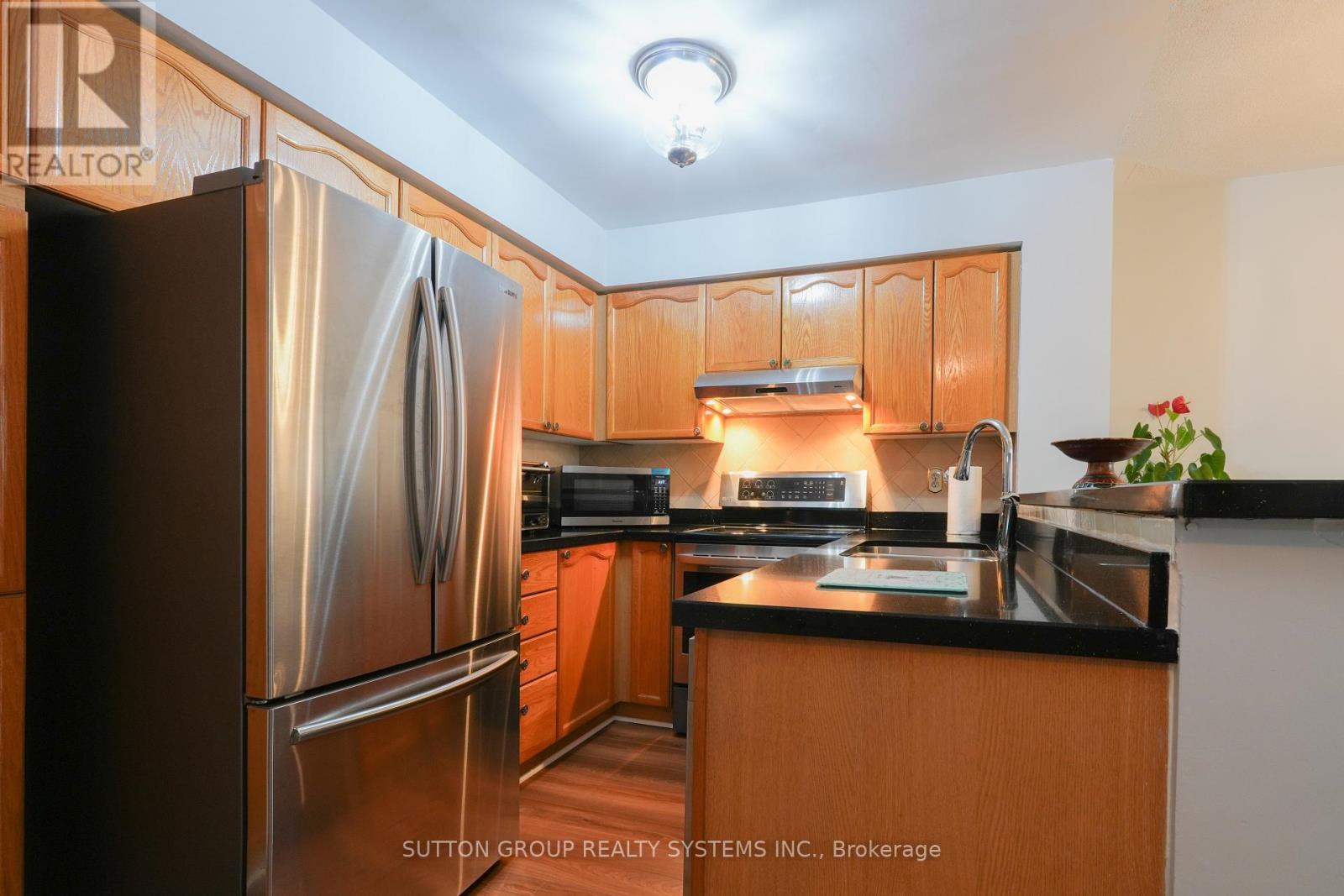 












255 - 60 BARONDALE DRIVE

,
Mississauga (Hurontario),




Ontario
L4Z3N8

