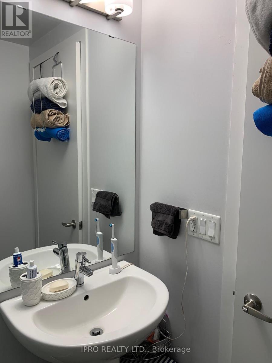 












C401 - 5260 DUNDAS STREET

,
Burlington (Orchard),




Ontario
L7R0J7


