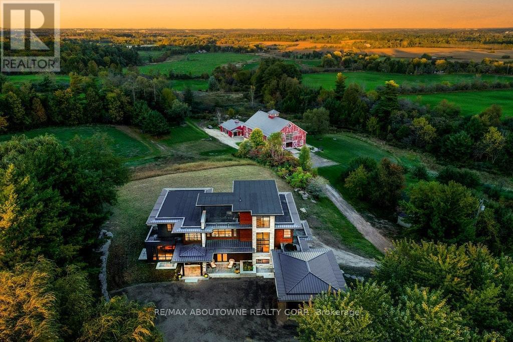 












6583 TWISS ROAD

,
Burlington,




Ontario
L7P0B3

