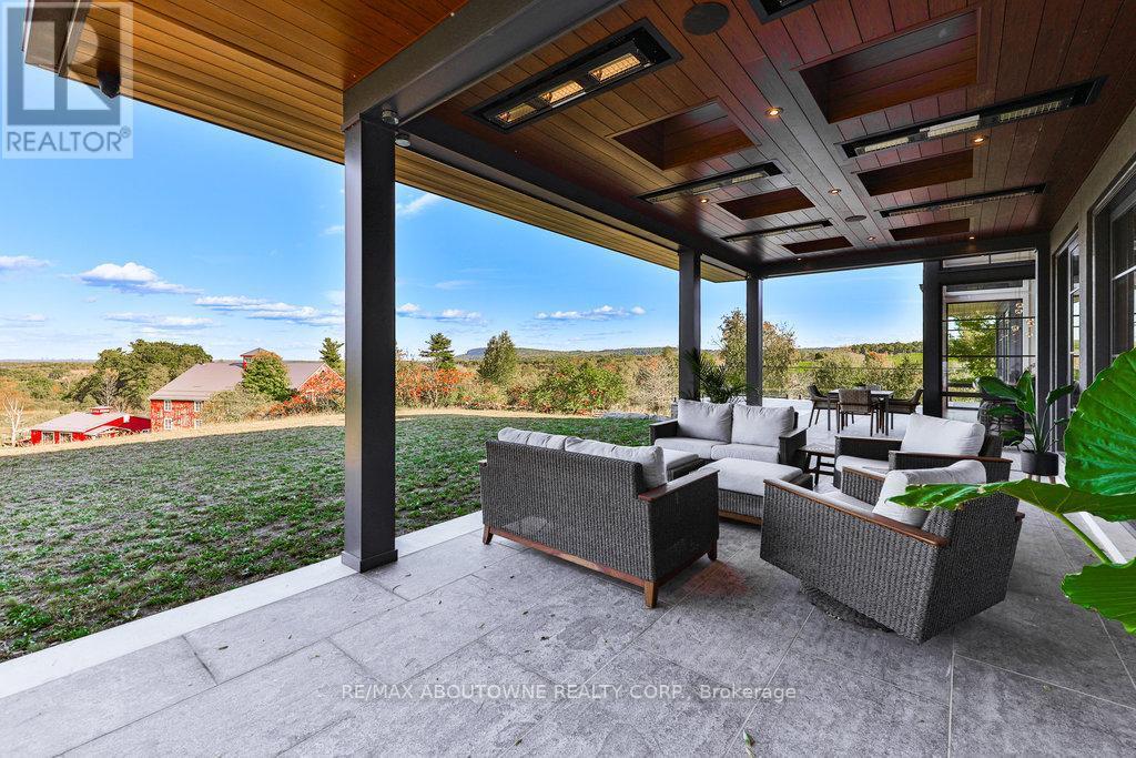 












6583 TWISS ROAD

,
Burlington,




Ontario
L7P0B3

