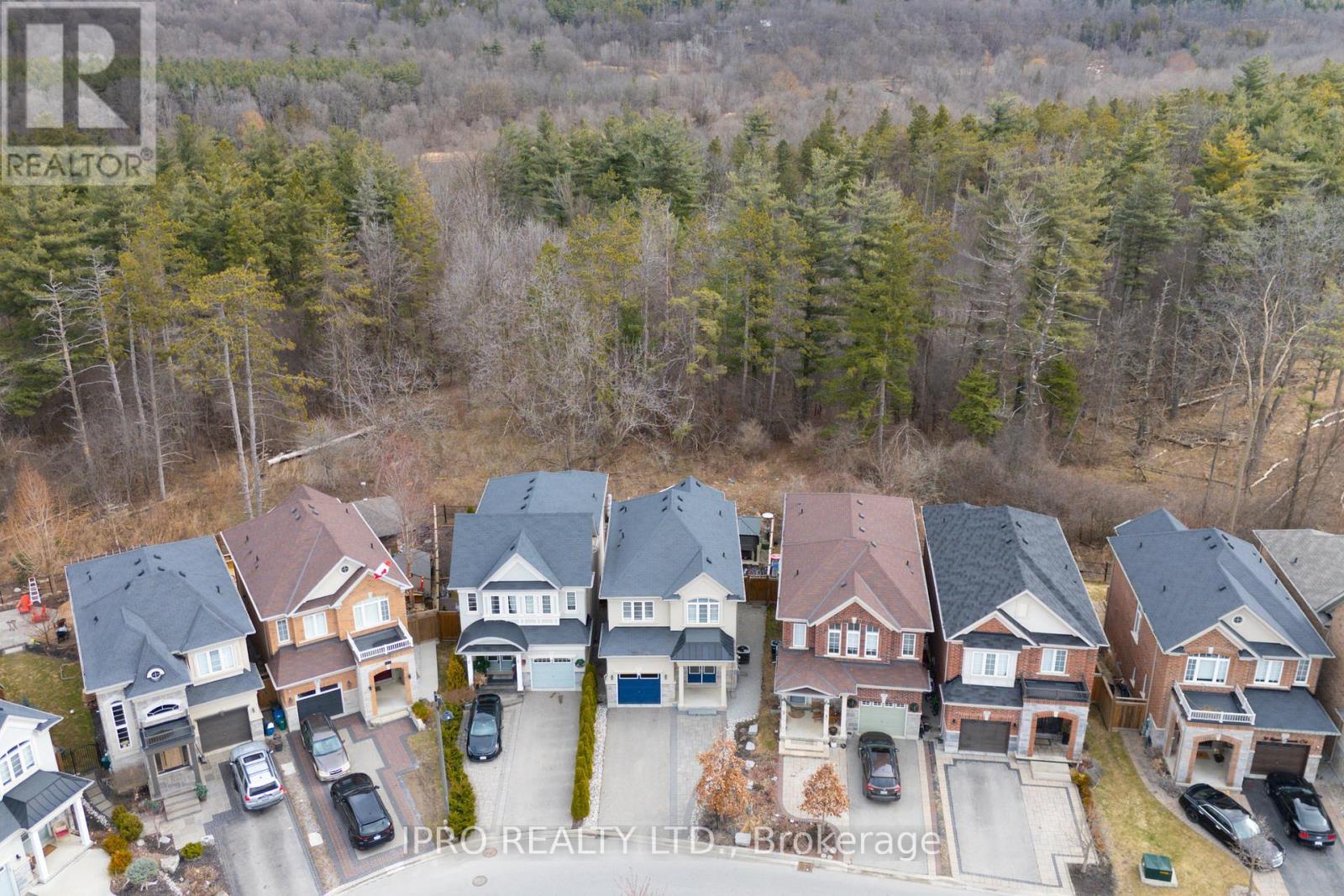 












25 UPPER CANADA COURT

,
Halton Hills (Georgetown),




Ontario
L7G0K9

