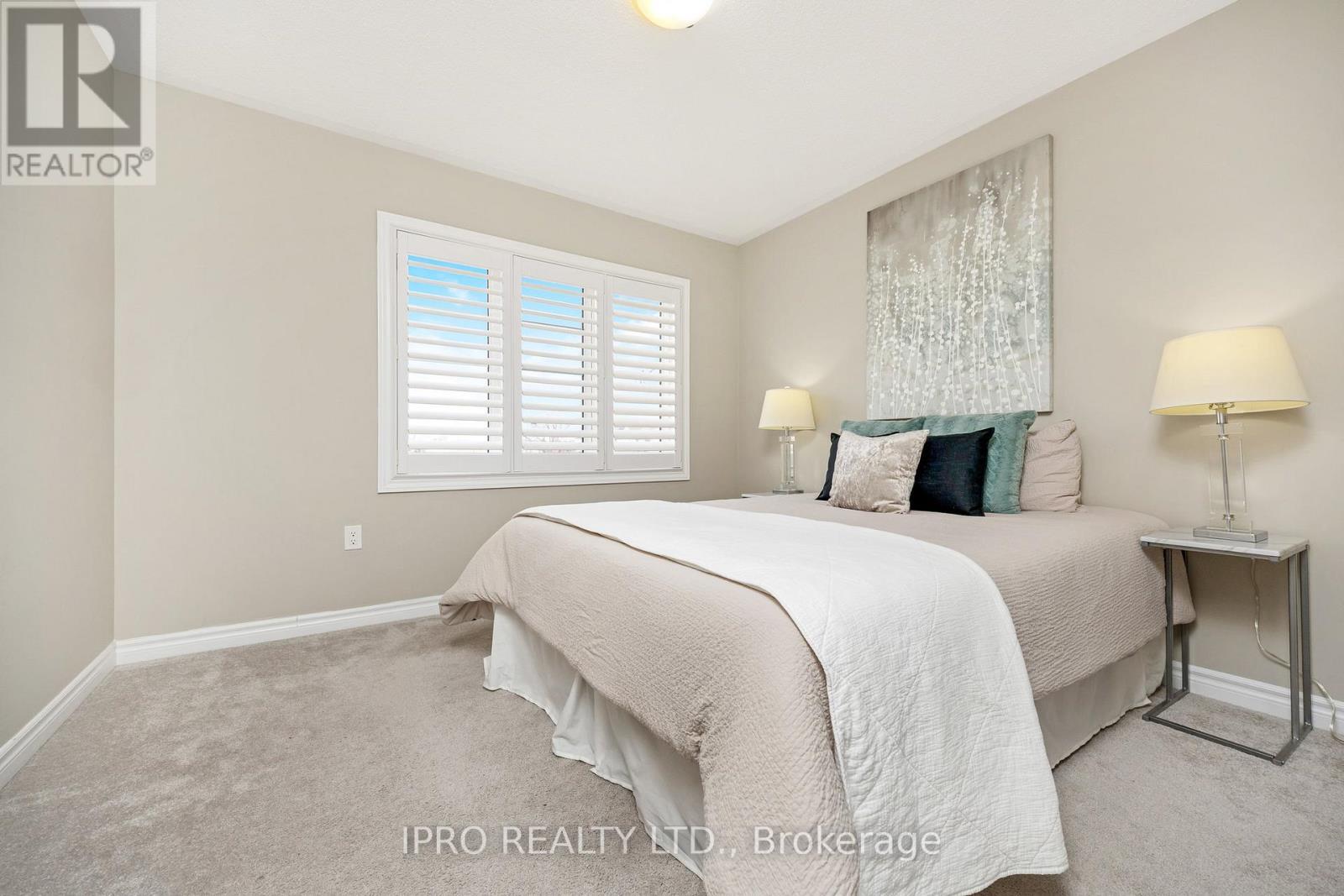 












25 UPPER CANADA COURT

,
Halton Hills (Georgetown),




Ontario
L7G0K9

