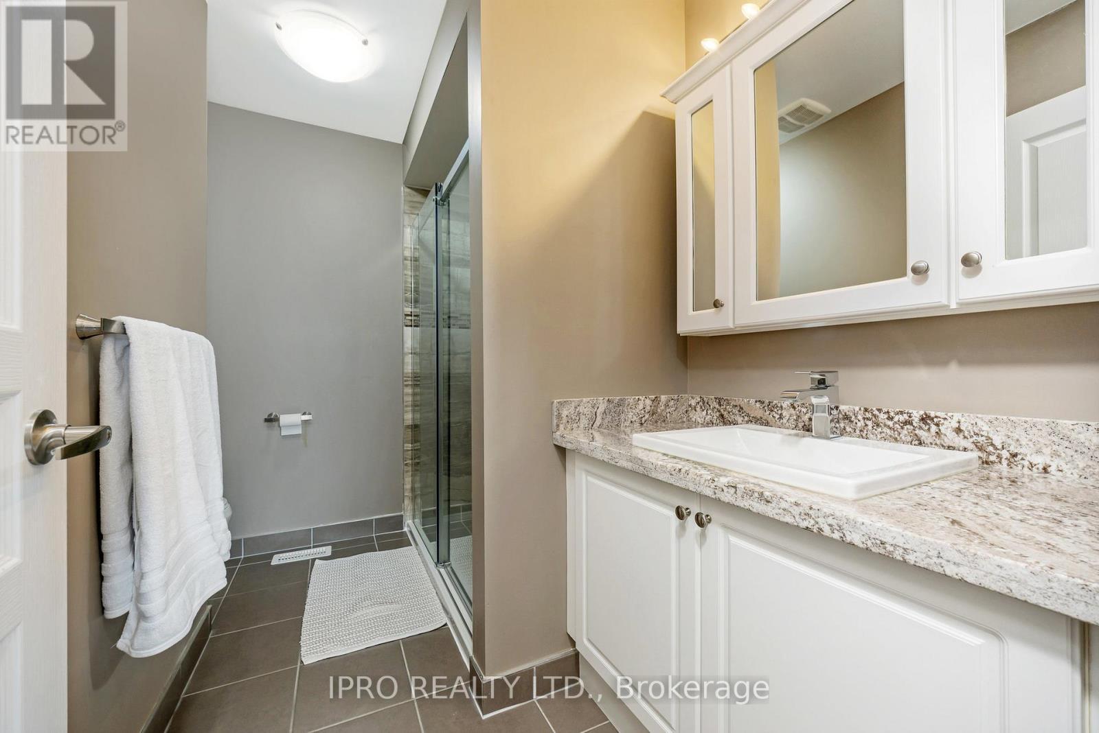 












25 UPPER CANADA COURT

,
Halton Hills (Georgetown),




Ontario
L7G0K9

