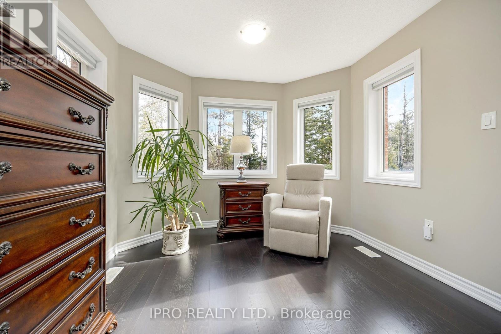 












25 UPPER CANADA COURT

,
Halton Hills (Georgetown),




Ontario
L7G0K9

