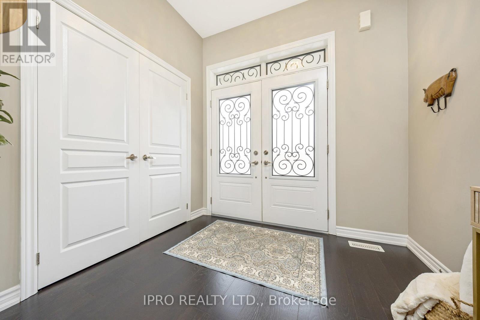 












25 UPPER CANADA COURT

,
Halton Hills (Georgetown),




Ontario
L7G0K9

