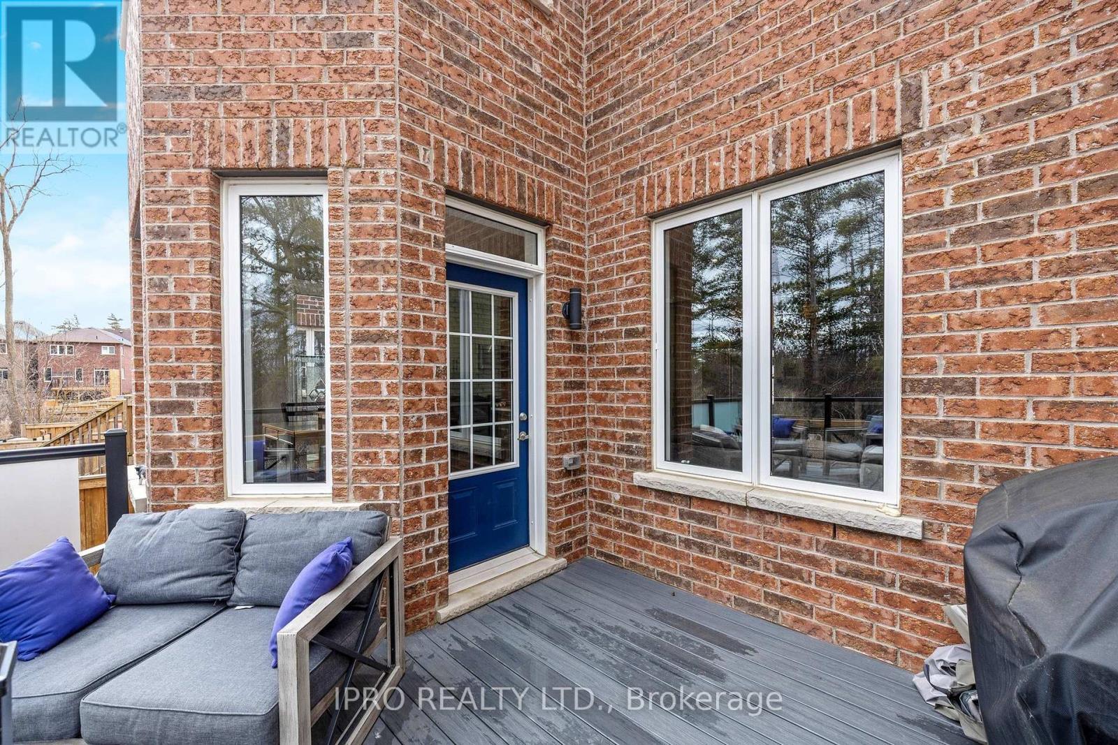 












25 UPPER CANADA COURT

,
Halton Hills (Georgetown),




Ontario
L7G0K9

