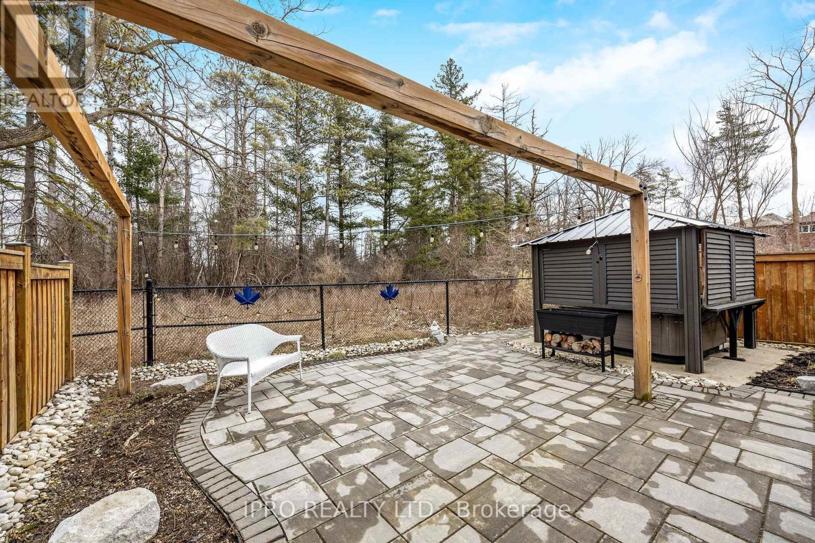 












25 UPPER CANADA COURT

,
Halton Hills (Georgetown),




Ontario
L7G0K9

