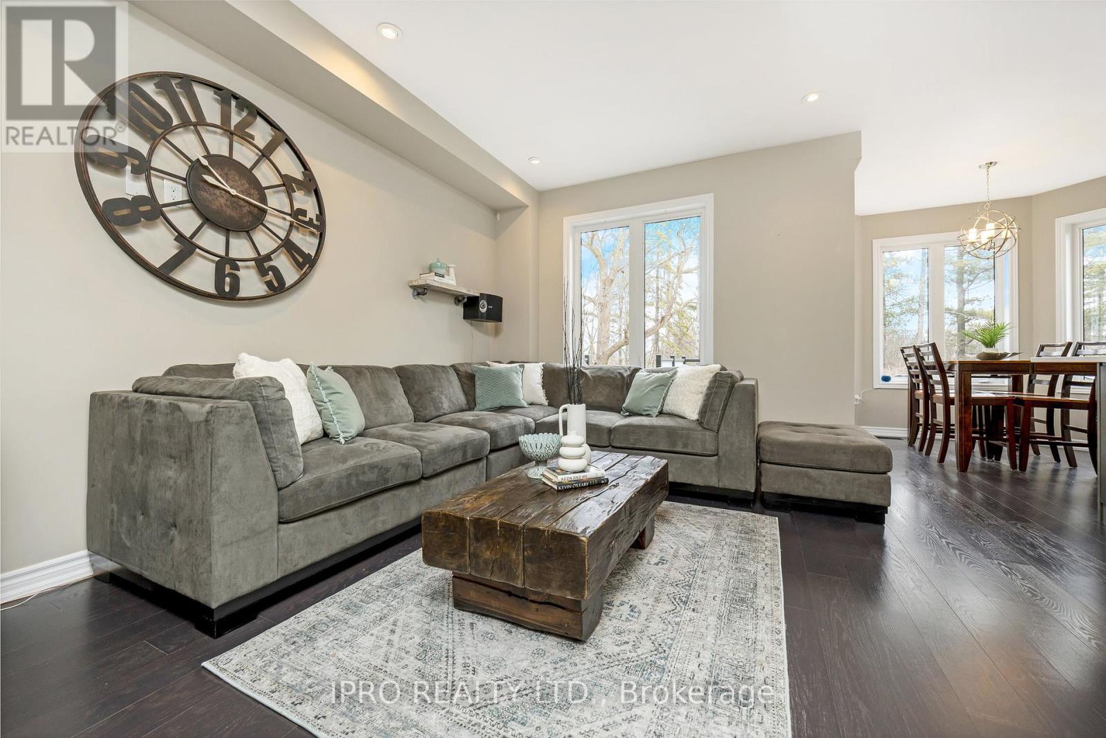 












25 UPPER CANADA COURT

,
Halton Hills (Georgetown),




Ontario
L7G0K9


