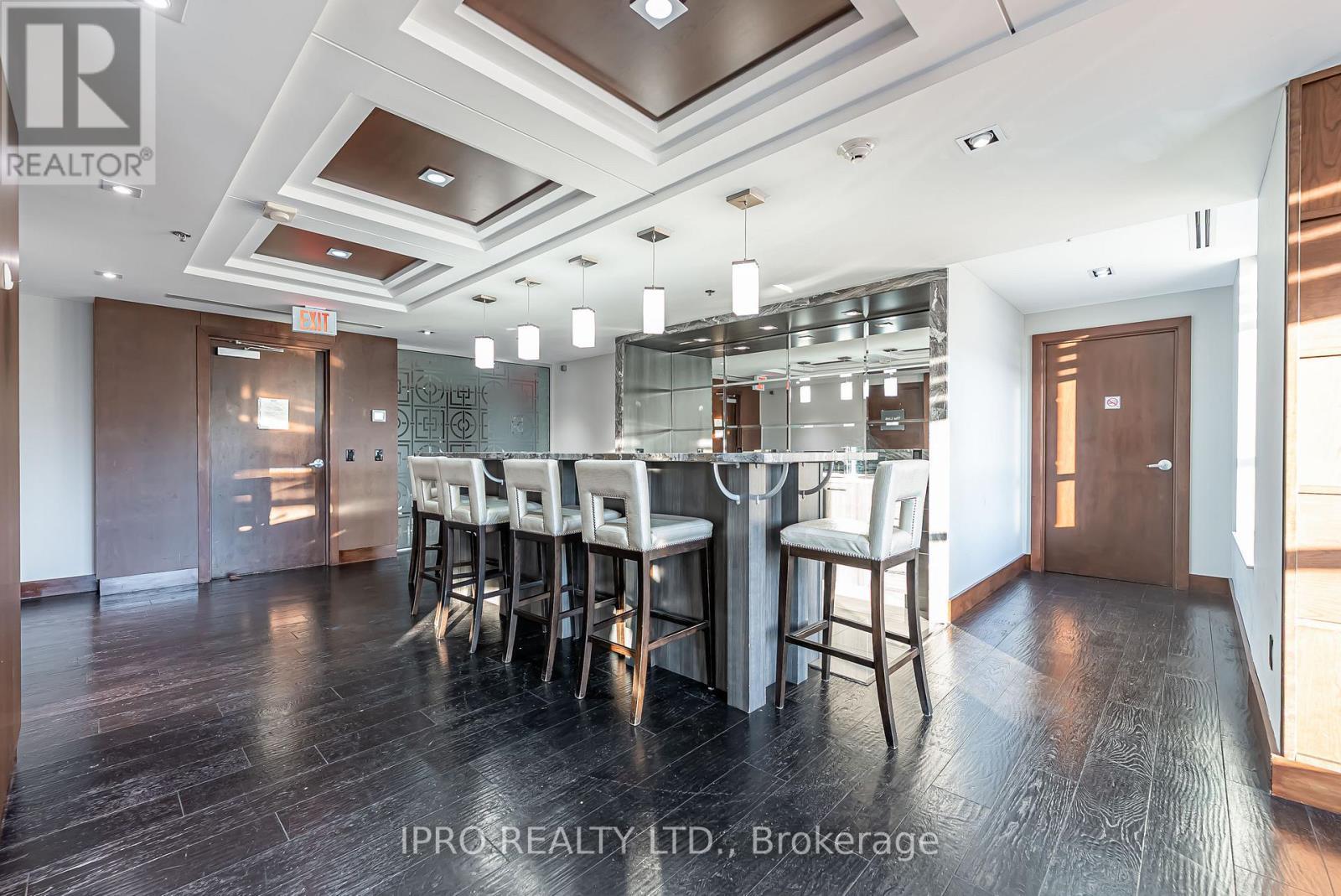 












206 - 2480 PRINCE MICHAEL DRIVE

,
Oakville (JC Joshua Creek),




Ontario
L6H0H1

