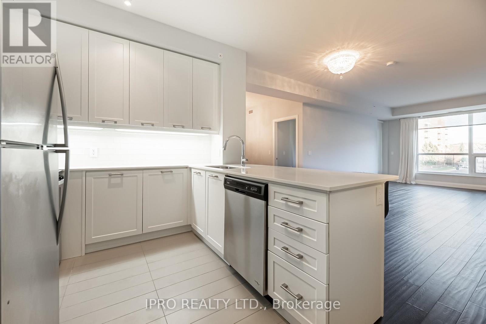 












206 - 2480 PRINCE MICHAEL DRIVE

,
Oakville (JC Joshua Creek),




Ontario
L6H0H1


