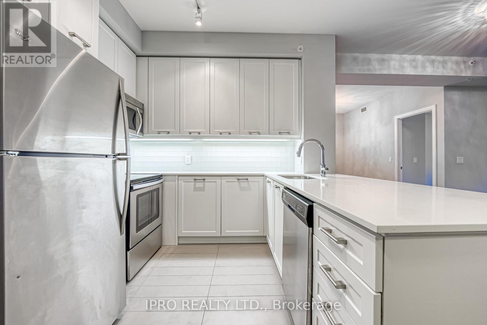 












206 - 2480 PRINCE MICHAEL DRIVE

,
Oakville (JC Joshua Creek),




Ontario
L6H0H1

