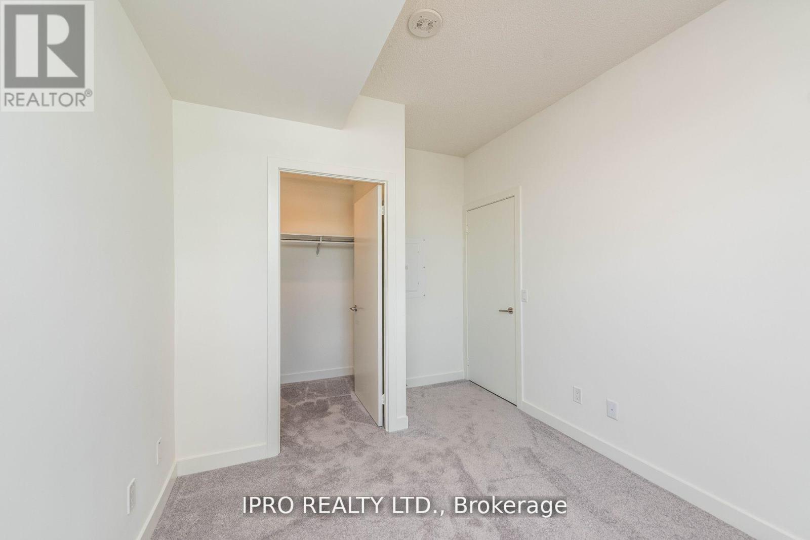 












204 - 10 WILBY CRESCENT

,
Toronto (Weston),




Ontario
M9N1E5

