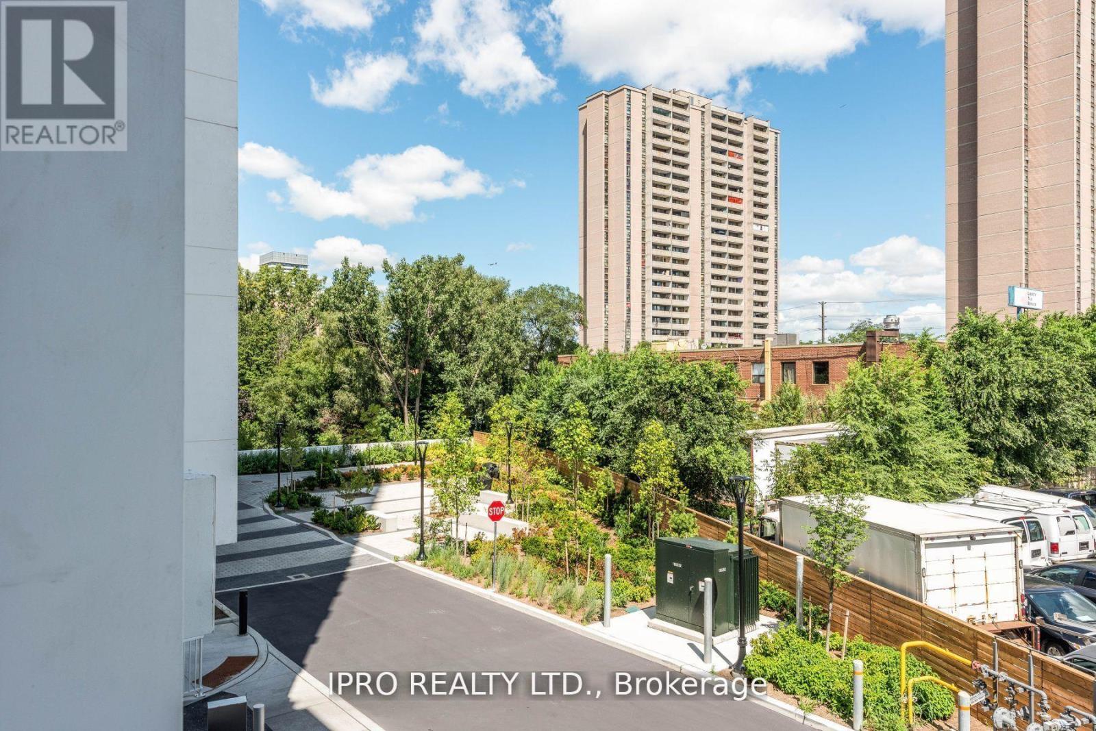 












204 - 10 WILBY CRESCENT

,
Toronto (Weston),




Ontario
M9N1E5

