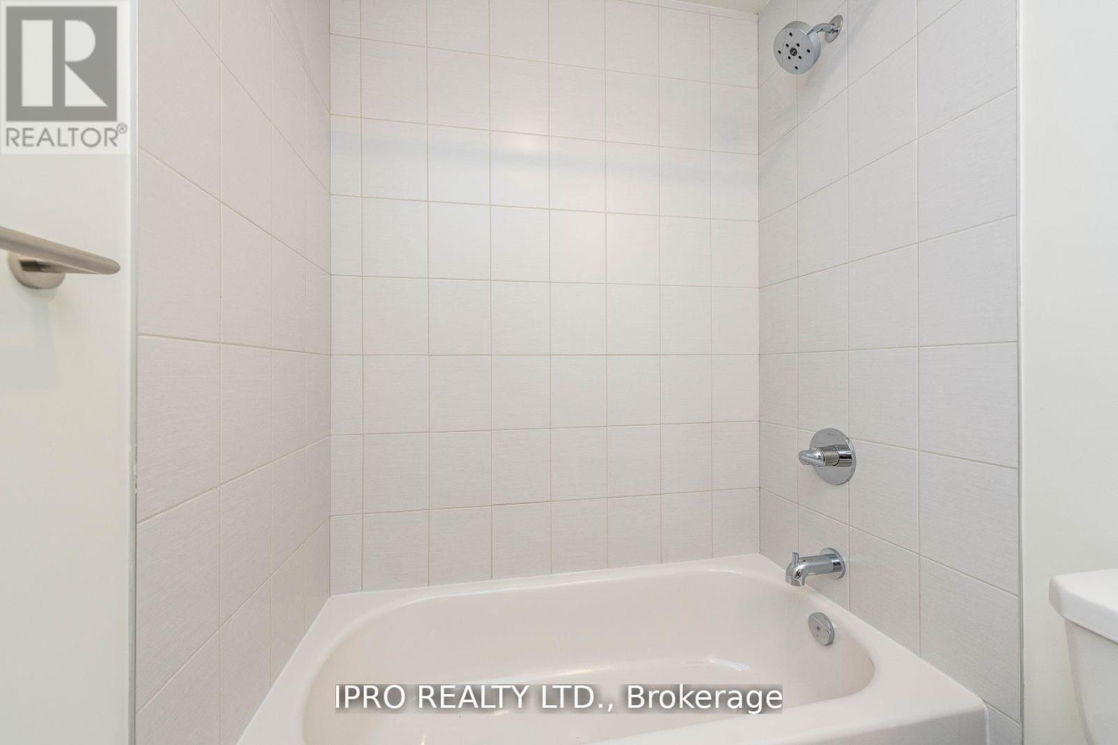 












204 - 10 WILBY CRESCENT

,
Toronto (Weston),




Ontario
M9N1E5

