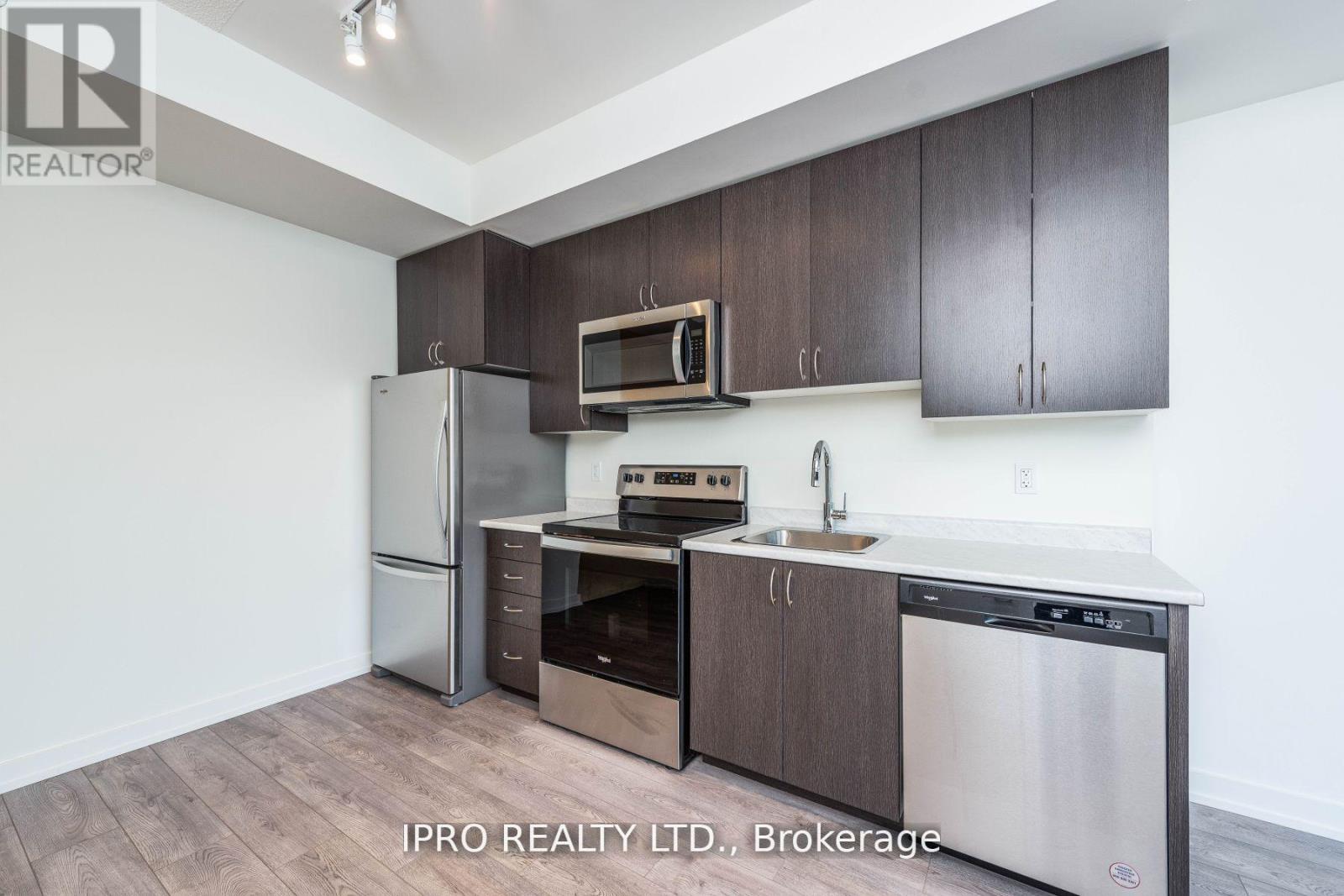 












204 - 10 WILBY CRESCENT

,
Toronto (Weston),




Ontario
M9N1E5

