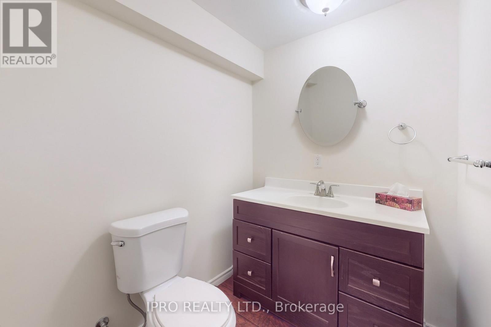 












730 BOLINGBROKE DRIVE

,
Milton (CO Coates),




Ontario
L9T6Z3


