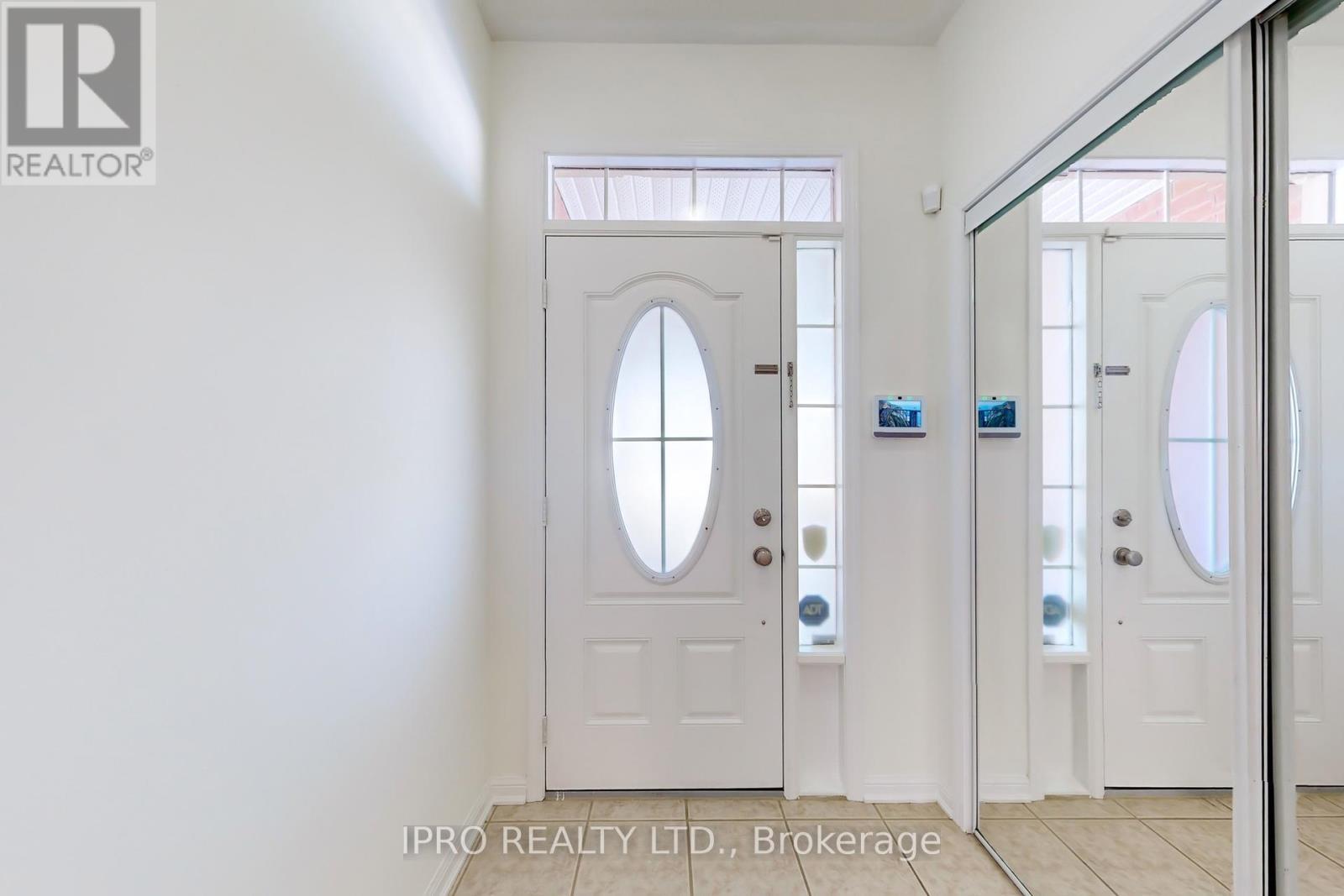 












730 BOLINGBROKE DRIVE

,
Milton (CO Coates),




Ontario
L9T6Z3

