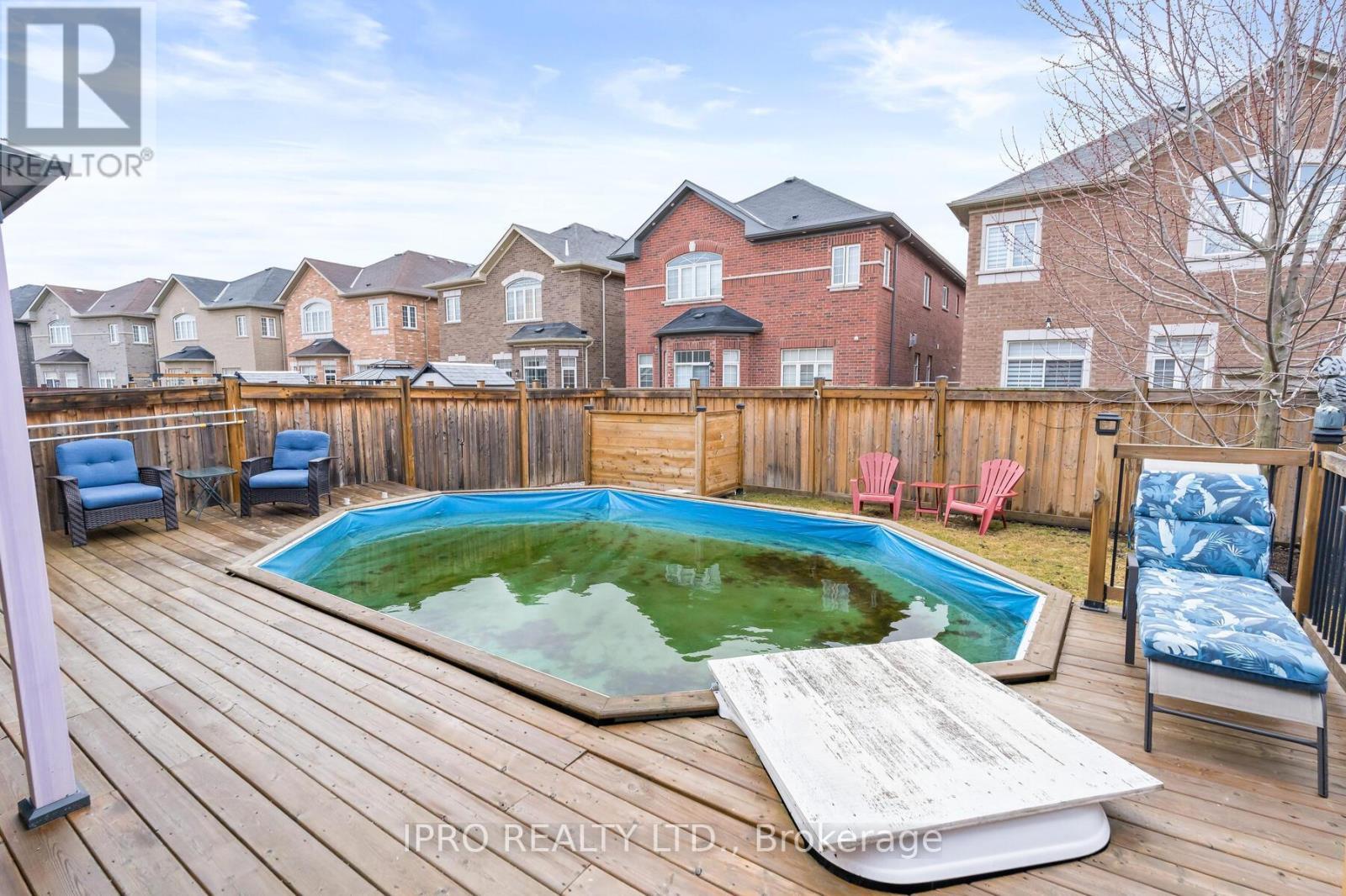 












30 WILDFLOWER LANE

,
Halton Hills (Georgetown),




Ontario
L7G0H5

