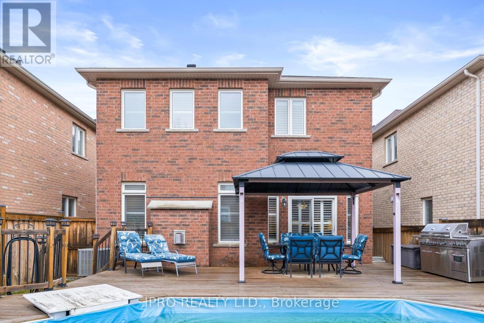 












30 WILDFLOWER LANE

,
Halton Hills (Georgetown),




Ontario
L7G0H5

