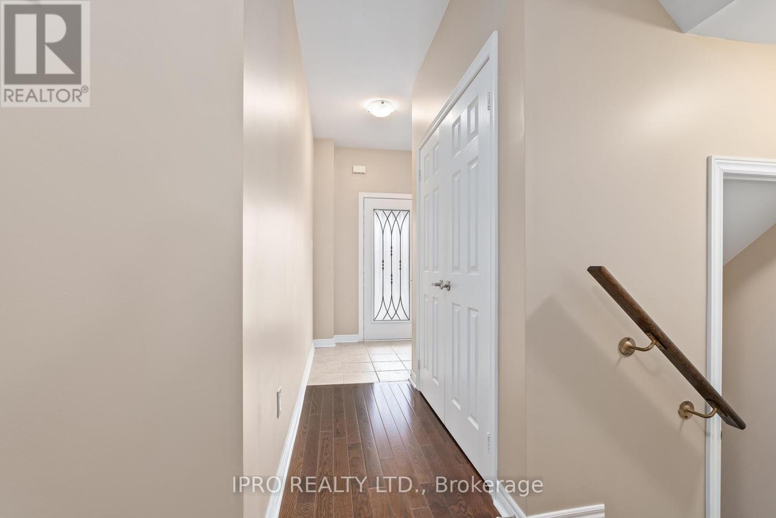 












30 WILDFLOWER LANE

,
Halton Hills (Georgetown),




Ontario
L7G0H5

