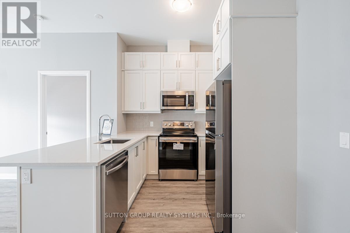 












610 - 102 GROVEWOOD COMMON CIRCLE

,
Oakville (GO Glenorchy),




Ontario
L6H0X3

