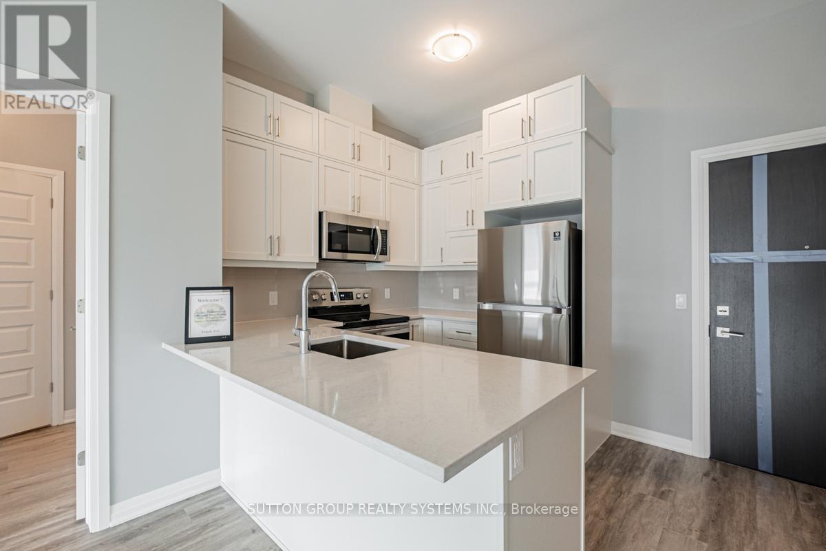 












610 - 102 GROVEWOOD COMMON CIRCLE

,
Oakville (GO Glenorchy),




Ontario
L6H0X3

