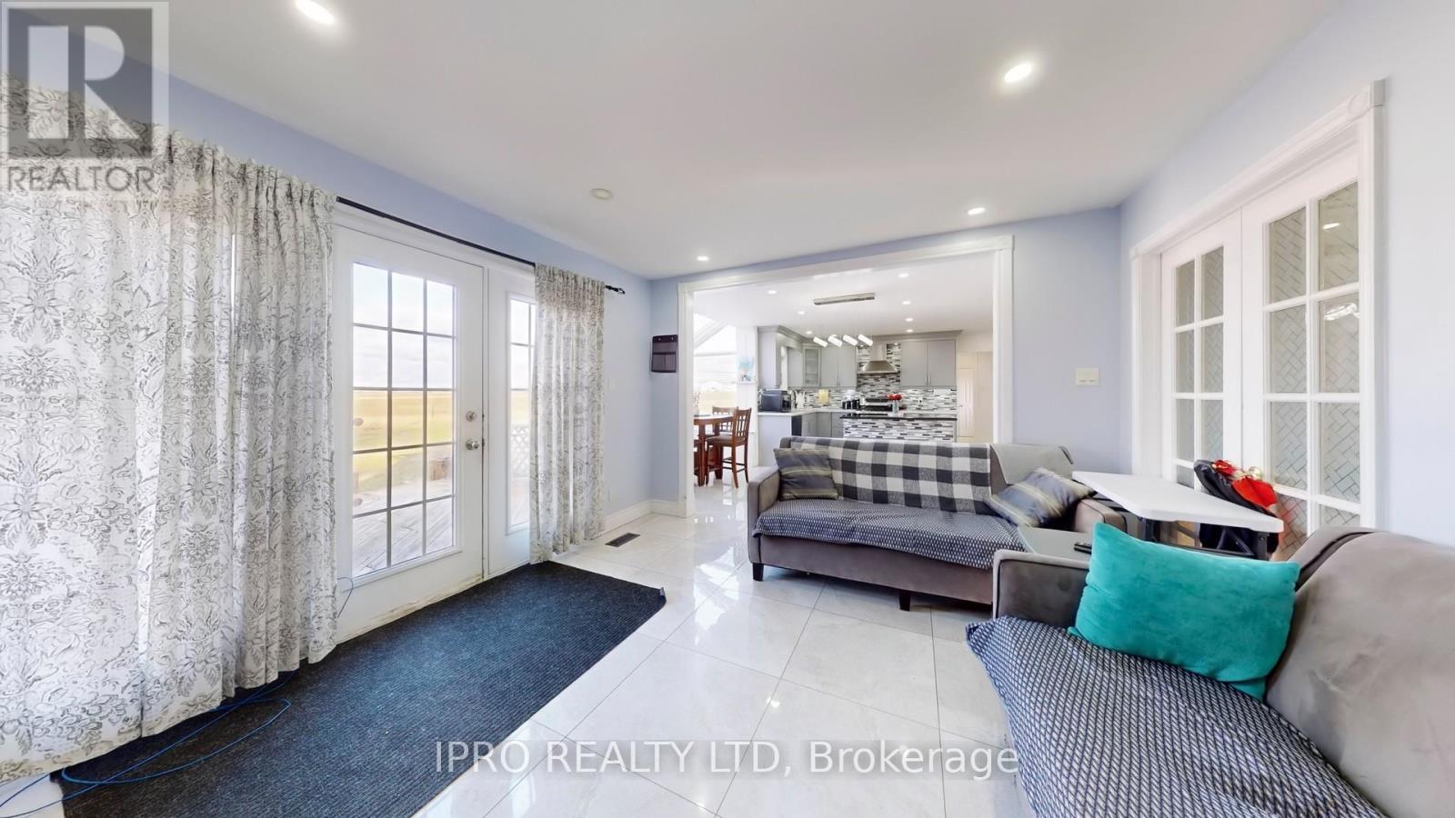 












12191 MISSISSAUGA ROAD W

,
Caledon,




Ontario
L7C1X1

