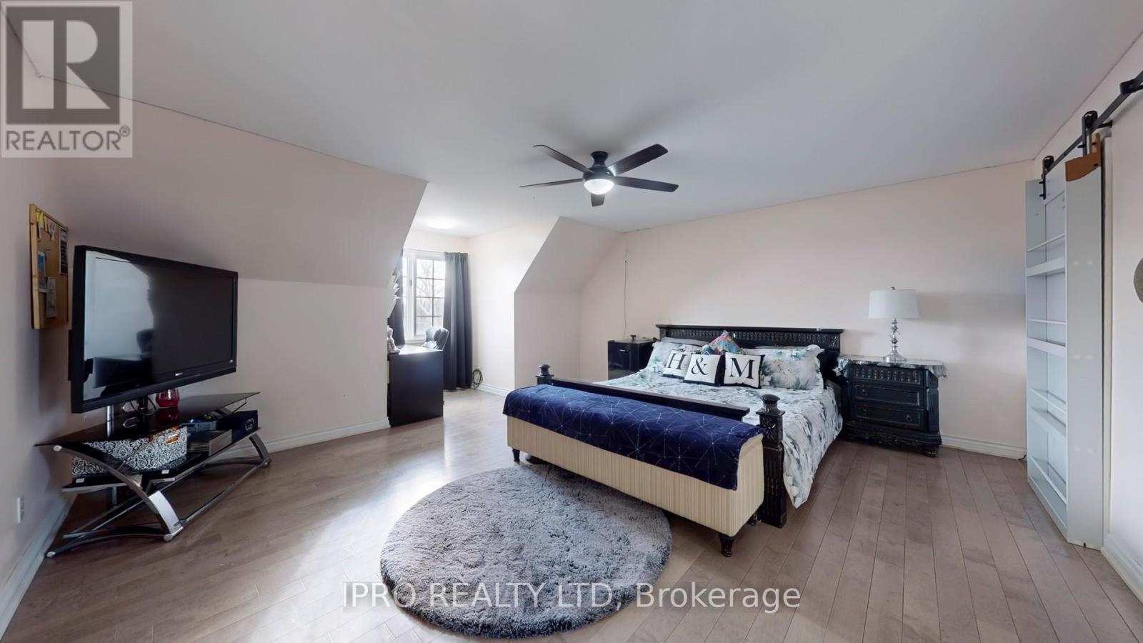 












12191 MISSISSAUGA ROAD W

,
Caledon,




Ontario
L7C1X1

