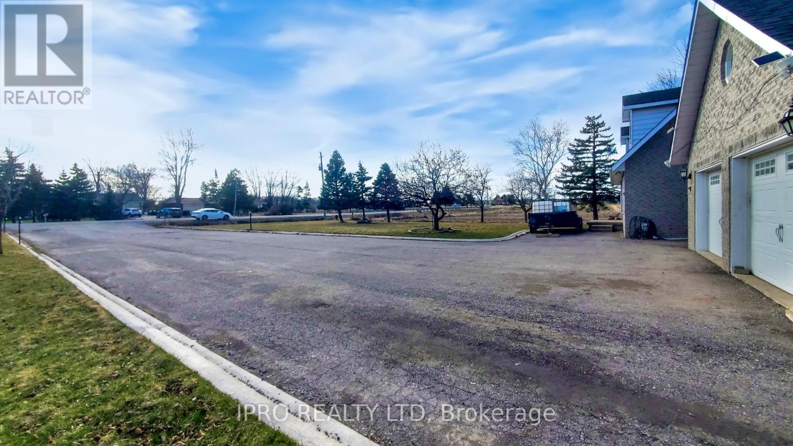 












12191 MISSISSAUGA ROAD W

,
Caledon,




Ontario
L7C1X1

