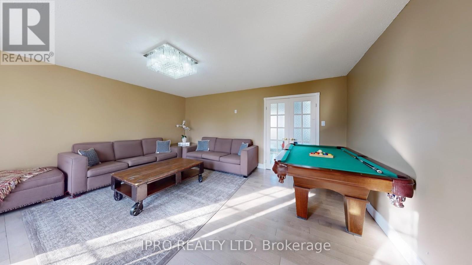 












12191 MISSISSAUGA ROAD W

,
Caledon,




Ontario
L7C1X1

