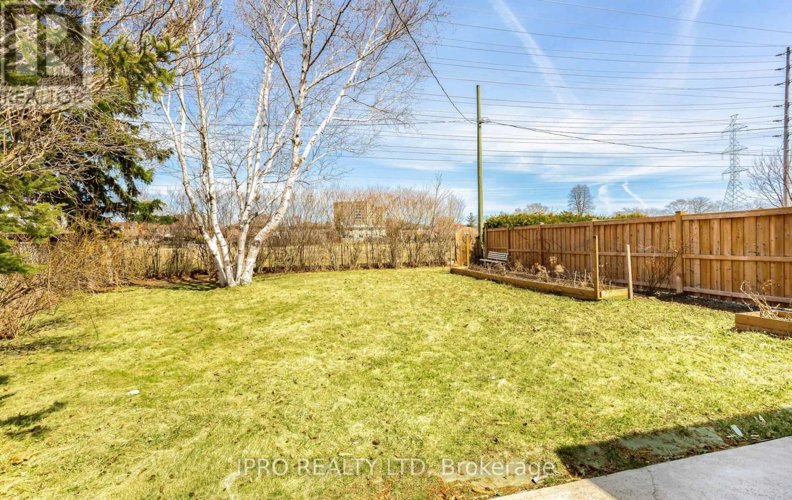 












95 WILLOWRIDGE ROAD

,
Toronto (Willowridge-Martingrove-Richview),




Ontario
M9R3Z5

